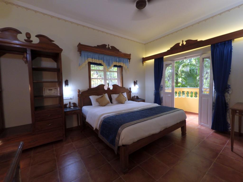Palm Grove Cottages - Leisure Resort 比纳里姆 外观 照片