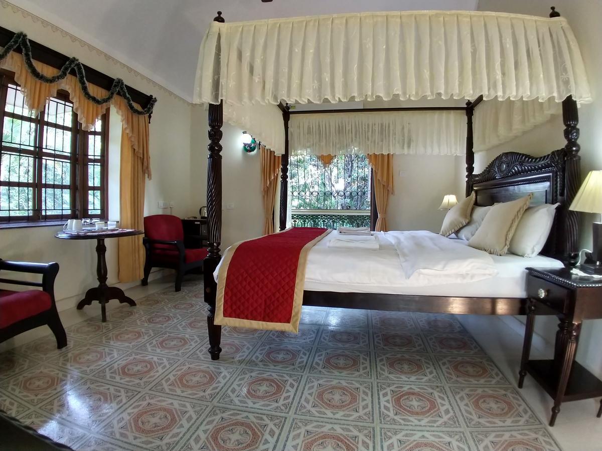 Palm Grove Cottages - Leisure Resort 比纳里姆 外观 照片
