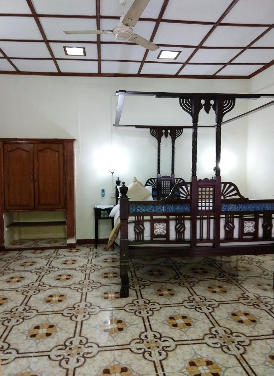 Palm Grove Cottages - Leisure Resort 比纳里姆 外观 照片